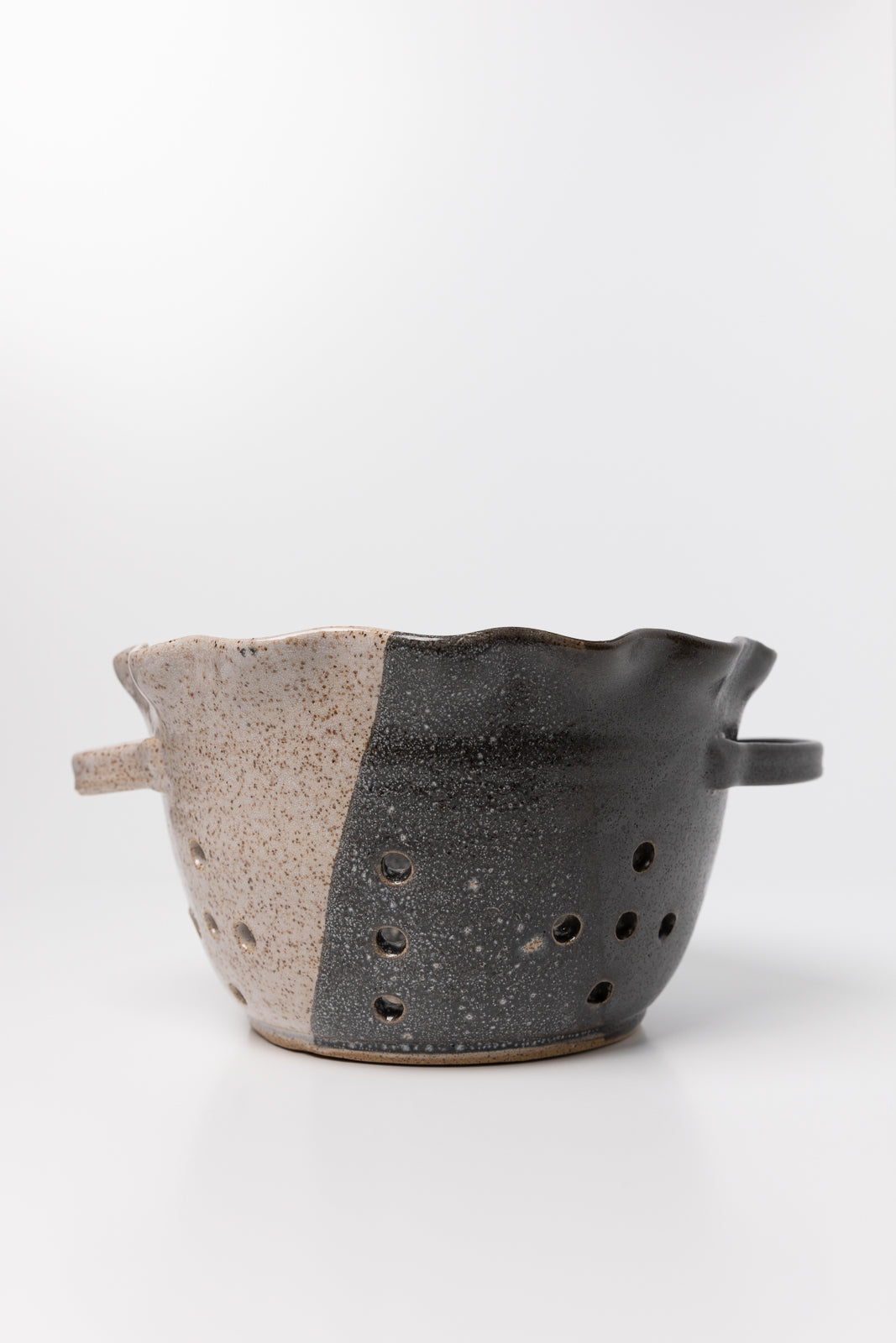Hand Crafted - Berry Bowl &amp; Colander&#39;